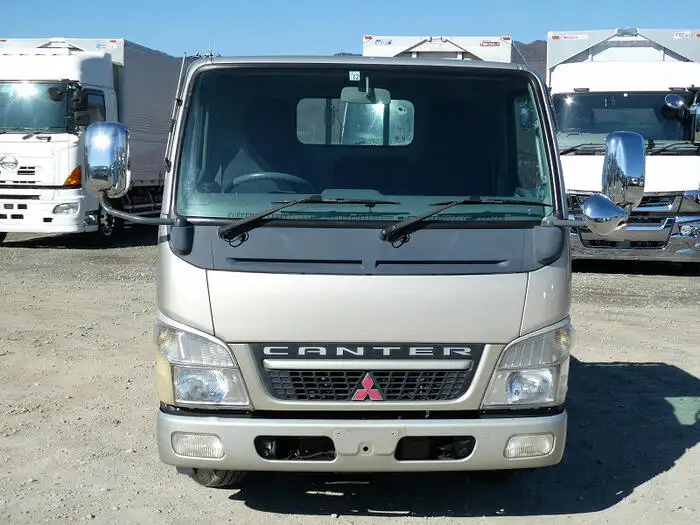 三菱 キャンター 小型 平ボディ PA-FE70DB H16の中古トラック画像2