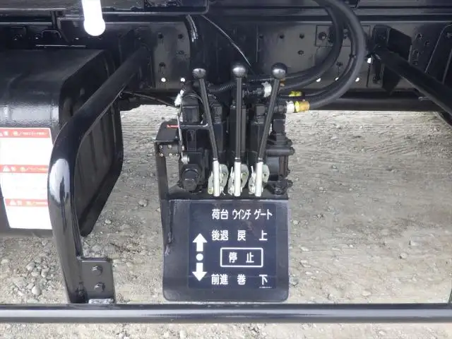 日野 デュトロ 小型 車両重機運搬 4段クレーン ラジコンの中古トラック画像12