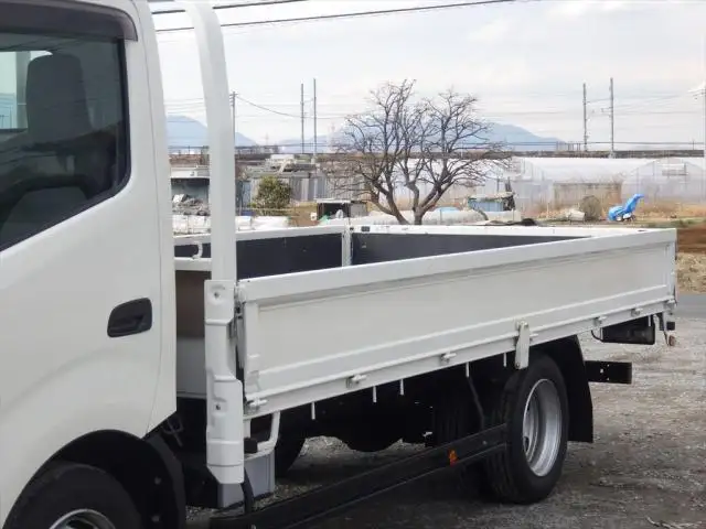 日野 デュトロ 小型 平ボディ TPG-XZU710M H31/R1の中古トラック画像4