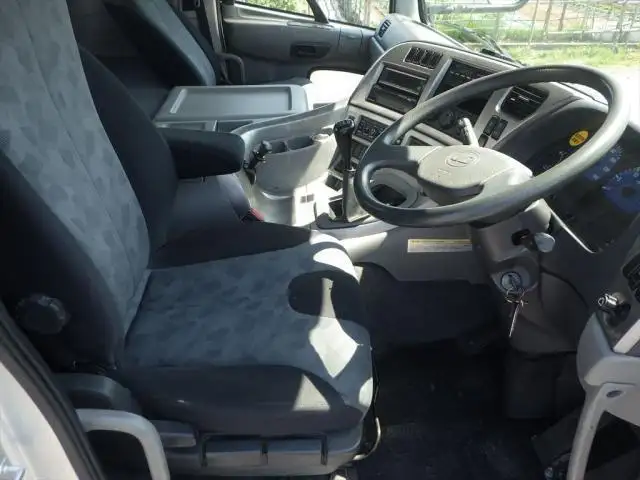 日産UD クオン 大型 タンク車 バルク QKG-CW5YLの中古トラック画像14