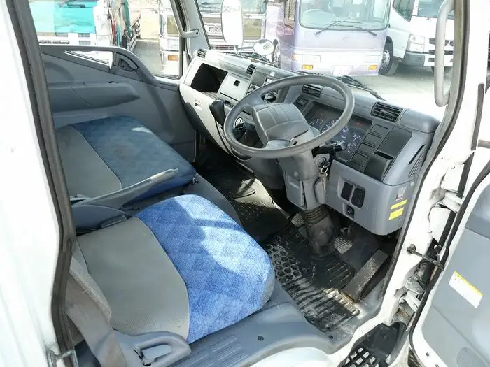 三菱 キャンター 小型 平ボディ PA-FE70DB H17の中古トラック画像7