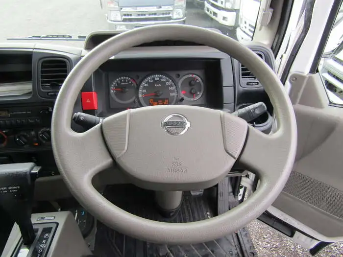 日産 アトラス 小型 平ボディ Wキャブ パワーゲートの中古トラック画像11