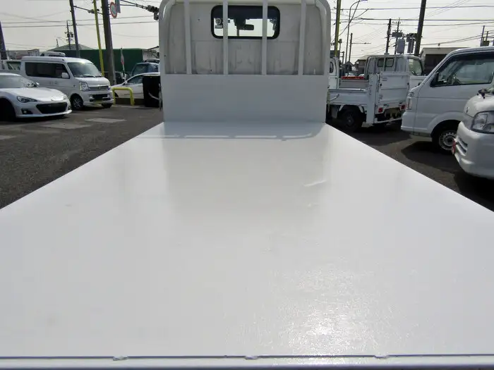 日野 デュトロ 小型 平ボディ 床鉄板 TPG-XZC605Mの中古トラック画像5