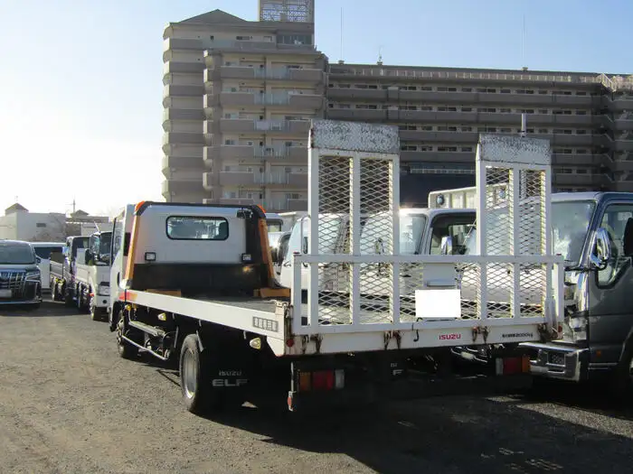 いすゞ エルフ 小型 車両重機運搬 ラジコン ウインチの中古トラック画像3