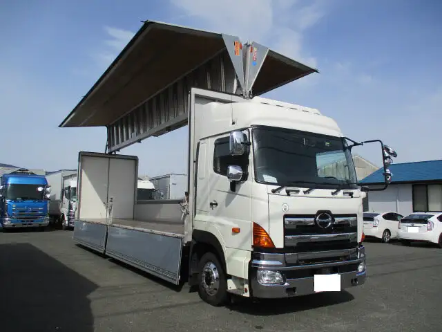日野 プロフィア 大型 ウイング ハイルーフ エアサスの中古トラック画像6