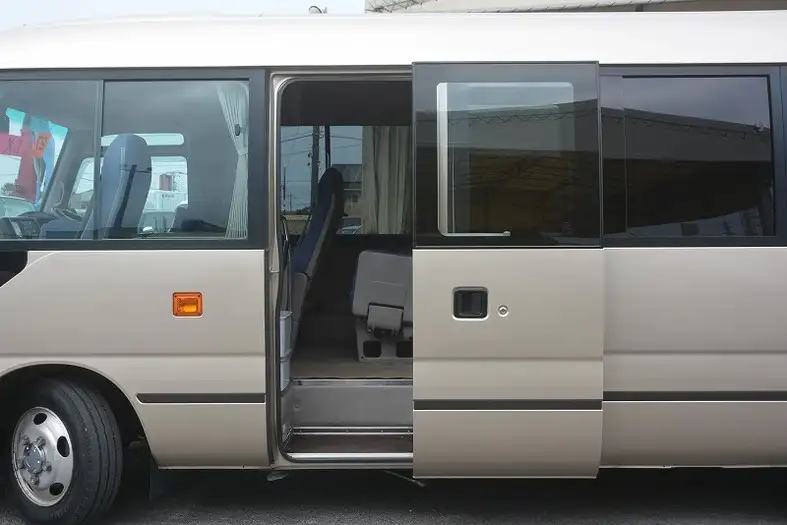 トヨタ コースター 小型 バス マイクロバス SDG-XZB51の中古トラック画像5