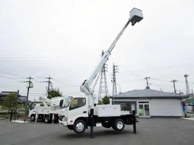 トヨタ ダイナ 小型 高所・建柱車 高所作業車 TKG-XZU600Hの中古トラック画像3