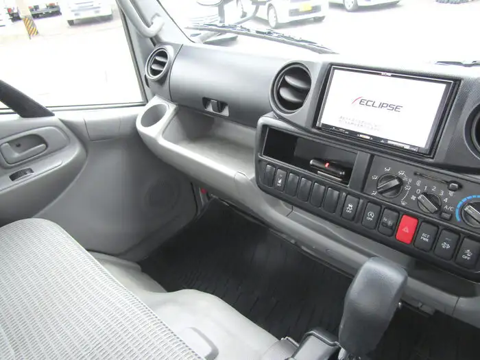 トヨタ ダイナ 小型 平ボディ XZC605 H30の中古トラック画像13