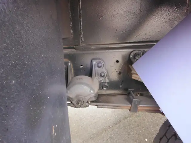いすゞ フォワード 中型/増トン パッカー車 プレス式 ベッドの中古トラック画像16
