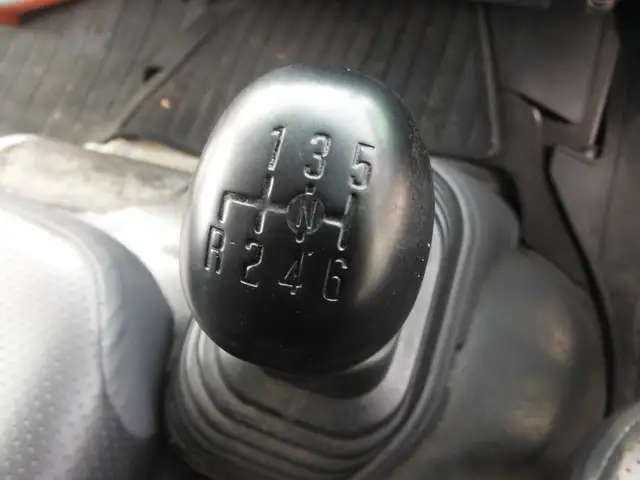 いすゞ フォワード 中型/増トン パッカー車 プレス式 ベッドの中古トラック画像11