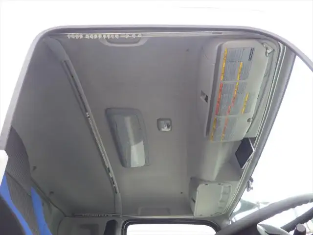 いすゞ ギガ 大型 車両重機運搬 ベッド カスタムの中古トラック画像15
