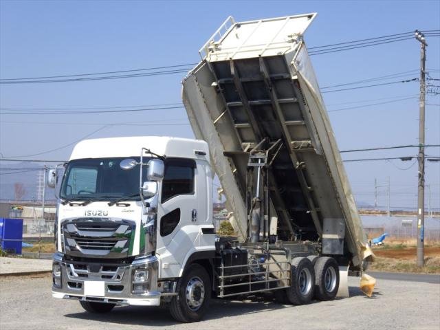 いすゞ ギガ 大型 ダンプ