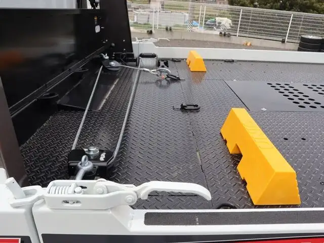 三菱 キャンター 小型 車両重機運搬 ラジコン ウインチの中古トラック画像12