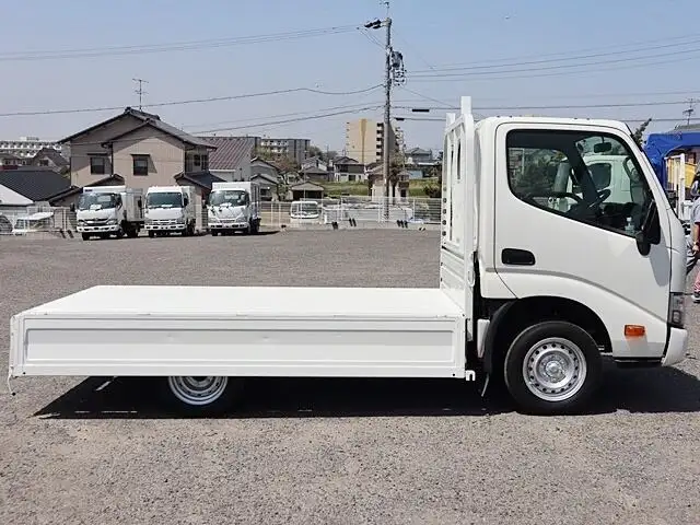 トヨタ ダイナ 小型 平ボディ QDF-KDY221 H30の中古トラック画像6