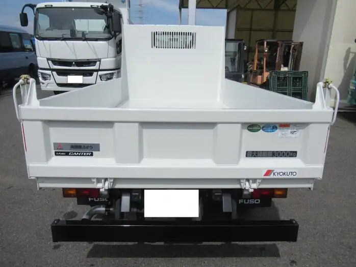 三菱 キャンター 小型 ダンプ 強化 2RG-FBA60の中古トラック画像4