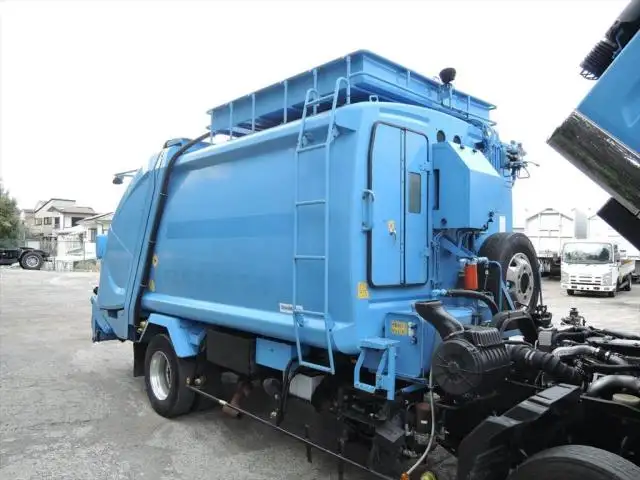いすゞ フォワード 中型/増トン パッカー車 プレス式 ベッドの中古トラック画像4