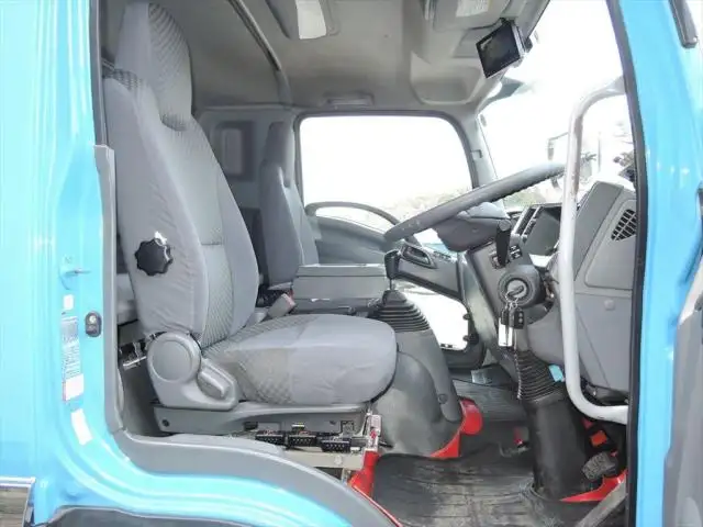いすゞ フォワード 中型/増トン パッカー車 プレス式 ベッドの中古トラック画像14