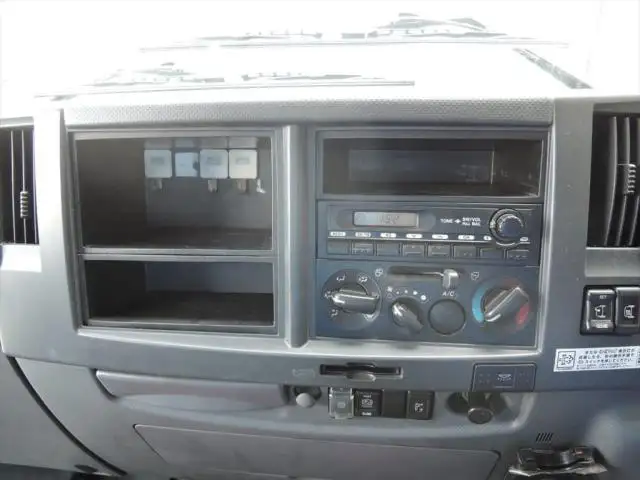 いすゞ フォワード 中型/増トン パッカー車 プレス式 ベッドの中古トラック画像15