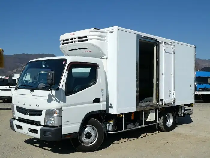 三菱 キャンター 小型 冷凍冷蔵 低温 スタンバイの中古トラック画像1