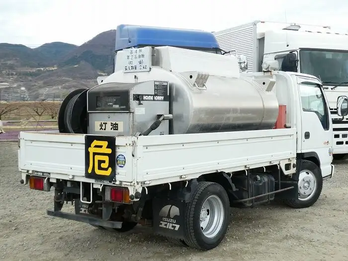 いすゞ エルフ 小型 タンク車 ローリー KR-NKR81Eの中古トラック画像3
