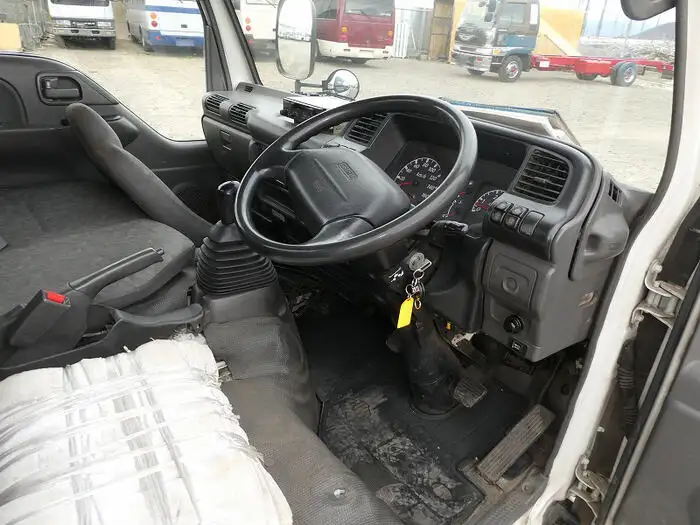いすゞ エルフ 小型 タンク車 ローリー KR-NKR81Eの中古トラック画像15