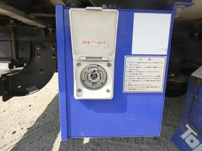 日野 デュトロ 小型 冷凍冷蔵 低温 スタンバイの中古トラック画像11