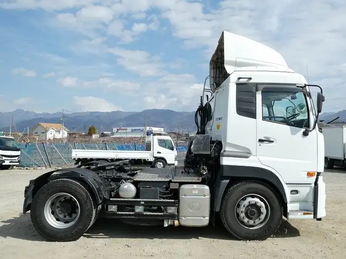 日産UD クオン 大型 トラクター 1デフ エアサスの中古トラック画像3
