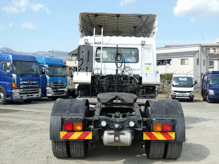 日産UD クオン 大型 トラクター QKG-GK6XAB の中古トラック 日産UD クオン 大型 トラクター QKG-GK6XAB の中古トラック