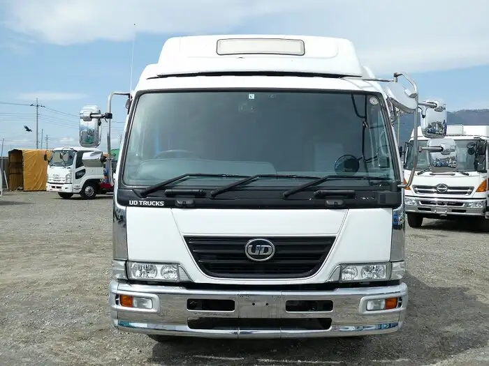 日産UD コンドル 中型/増トン 平ボディ パワーゲート 床鉄板の中古トラック画像2