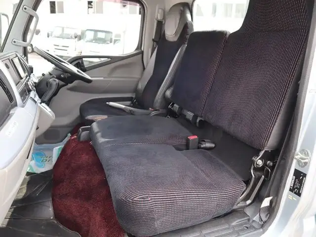 日産 アトラス 小型 平ボディ パワーゲート 床鉄板の中古トラック画像13