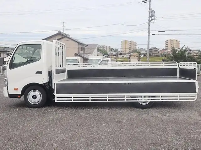 トヨタ ダイナ 小型 平ボディ TKG-XZC710 H29の中古トラック画像9