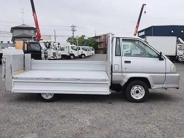 トヨタ タウンエース 小型 平ボディ パワーゲート GK-KM75の中古トラック画像6