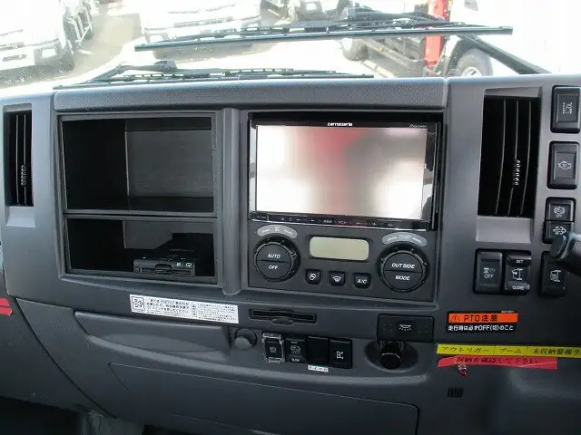 いすゞ フォワード 中型/増トン クレーン付 3段 ラジコンの中古トラック画像14