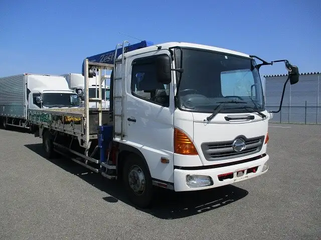 日野 レンジャー 中型/増トン クレーン付 床鉄板 3段の中古トラック画像3
