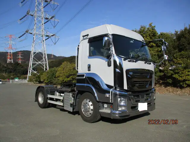 いすゞ ギガ 大型 トラクター ハイルーフ 1デフの中古トラック画像3