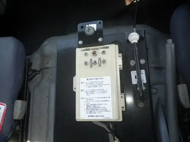 三菱 キャンター 小型 タンク車 散水車 PDG-FE83DYの中古トラック画像11