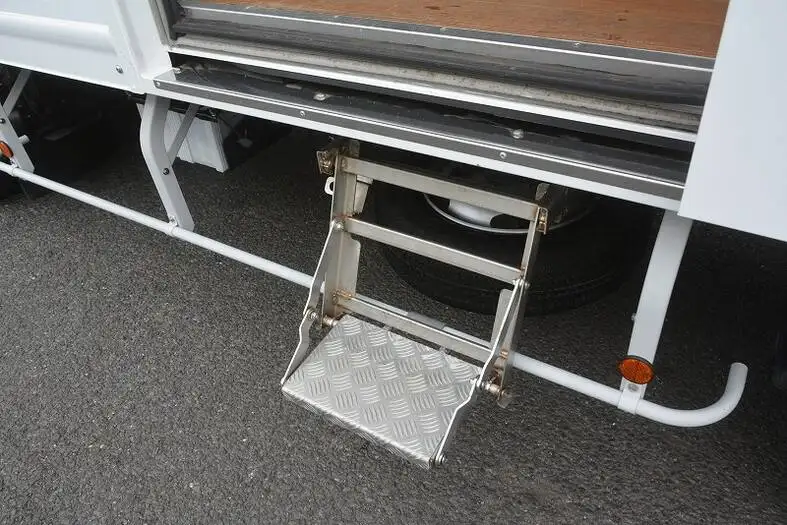 日野 デュトロ 小型 冷凍冷蔵 保冷 パワーゲートの中古トラック画像10