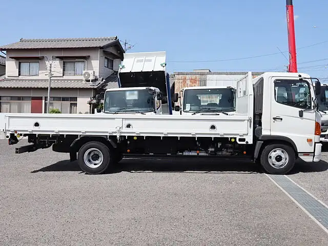日野 レンジャー 中型/増トン 平ボディ TKG-FC9JJAA H29の中古トラック画像5