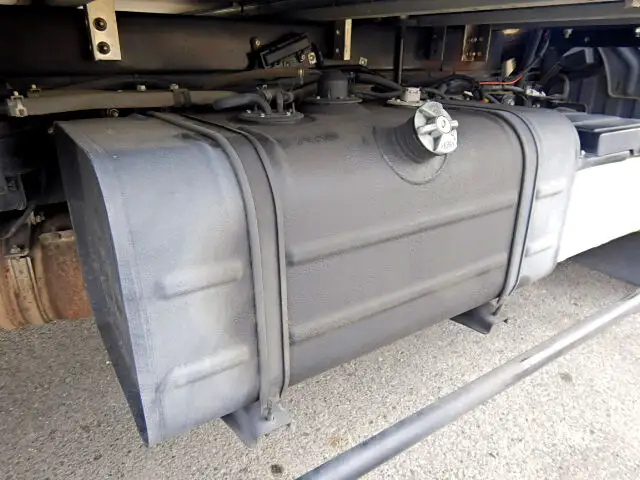 トヨタ ダイナ 小型 冷凍冷蔵 低温 床ステンの中古トラック画像16