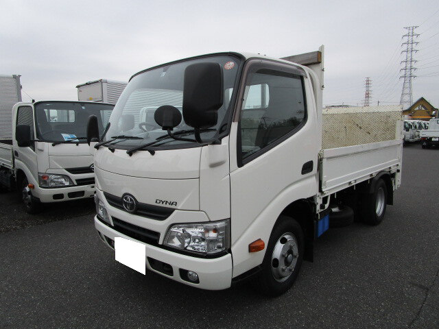 トヨタ ダイナ 小型 平ボディ 10尺 TKG-XZU605