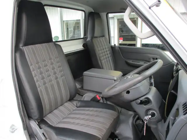 マツダ ボンゴ 小型 平ボディ DBF-SLP2T H29の中古トラック画像10