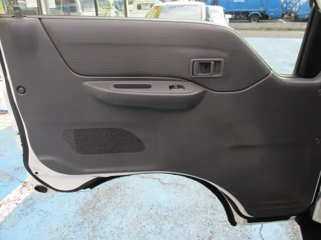 マツダ ボンゴ 小型 平ボディ DBF-SLP2T H29の中古トラック画像11