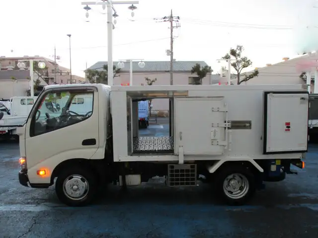 日野 デュトロ 小型 冷凍冷蔵 低温 スタンバイの中古トラック画像5