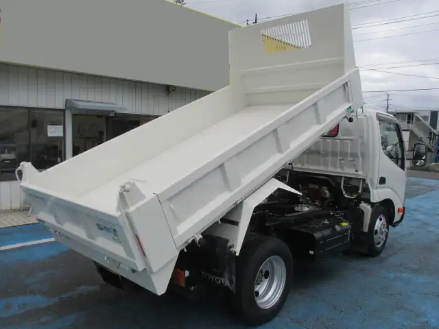 トヨタ ダイナ 小型 ダンプ ローダー TKG-XZU620Dの中古トラック画像2