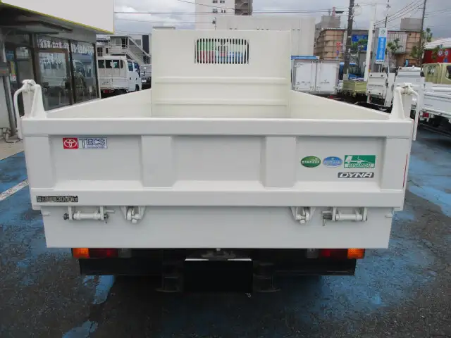 トヨタ ダイナ 小型 ダンプ ローダー TKG-XZU620Dの中古トラック画像3