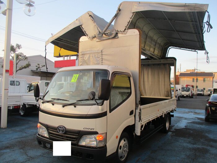 トヨタ ダイナ 小型 ウイング 幌ウイング TKG-XZU655 の中古トラック【車両No.135177】