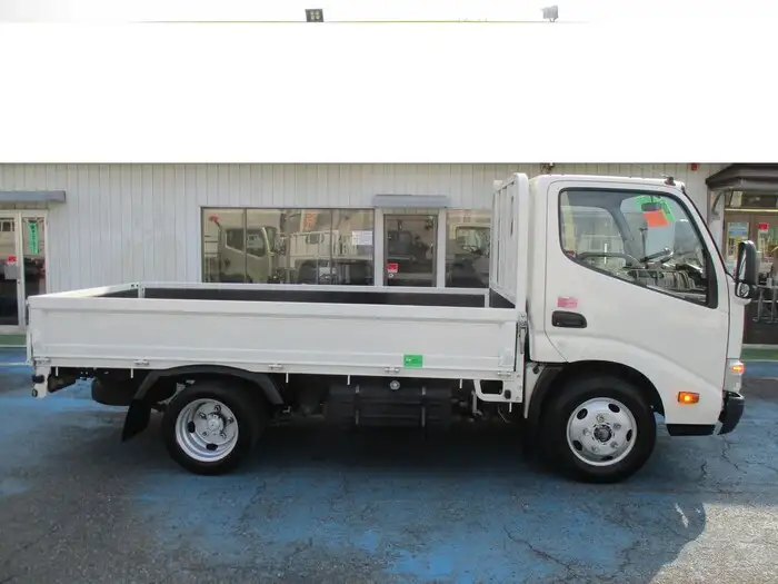 日野 デュトロ 小型 平ボディ TKG-XZC605 H28の中古トラック画像3