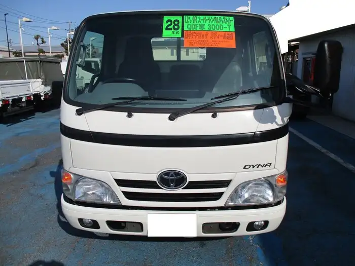 トヨタ ダイナ 小型 平ボディ QDF-KDY221 H28の中古トラック画像2