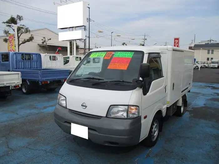 日産 バネット 小型 冷凍冷蔵 中温 サイドドアの中古トラック画像1