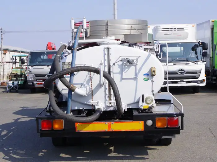 いすゞ フォワード 中型/増トン タンク車 バキューム PKG-FRR90S1の中古トラック画像5